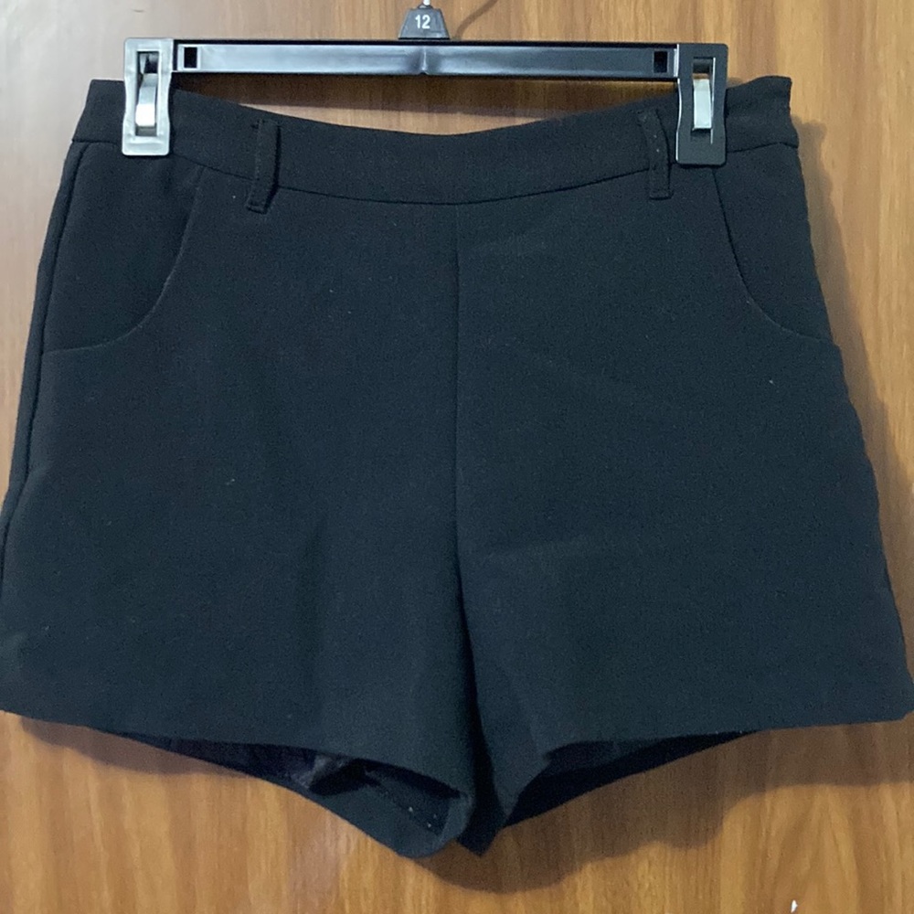 Black, forever21 dress casual shorts